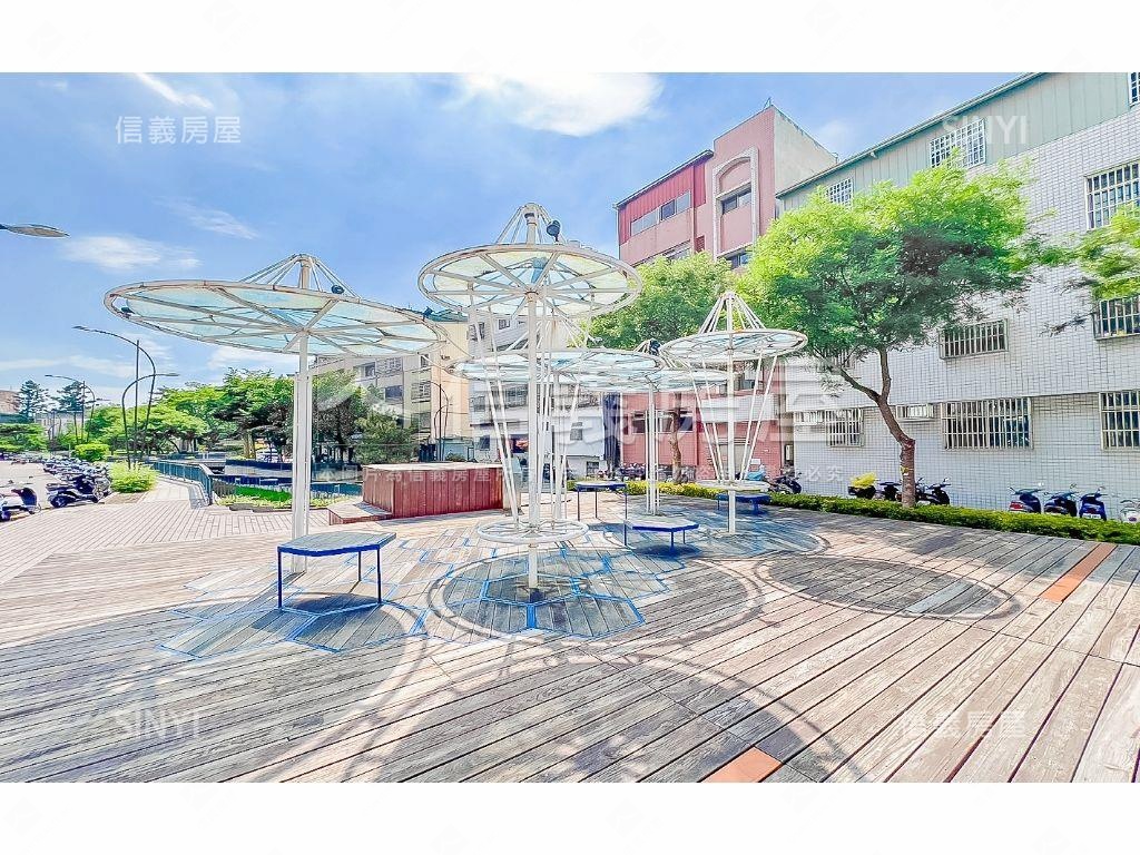 媂芬妮高樓景觀兩房車位房屋室內格局與周邊環境