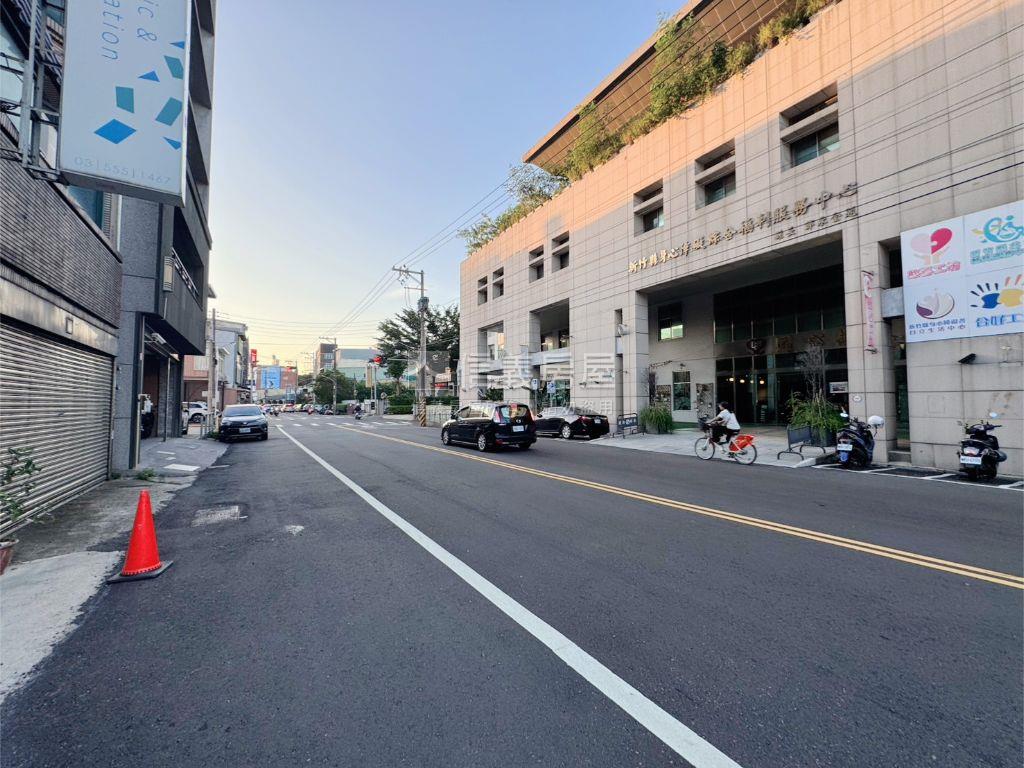 中山路臨路透店房屋室內格局與周邊環境