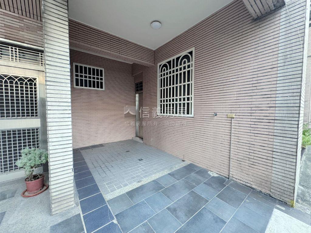 中山路臨路透店房屋室內格局與周邊環境