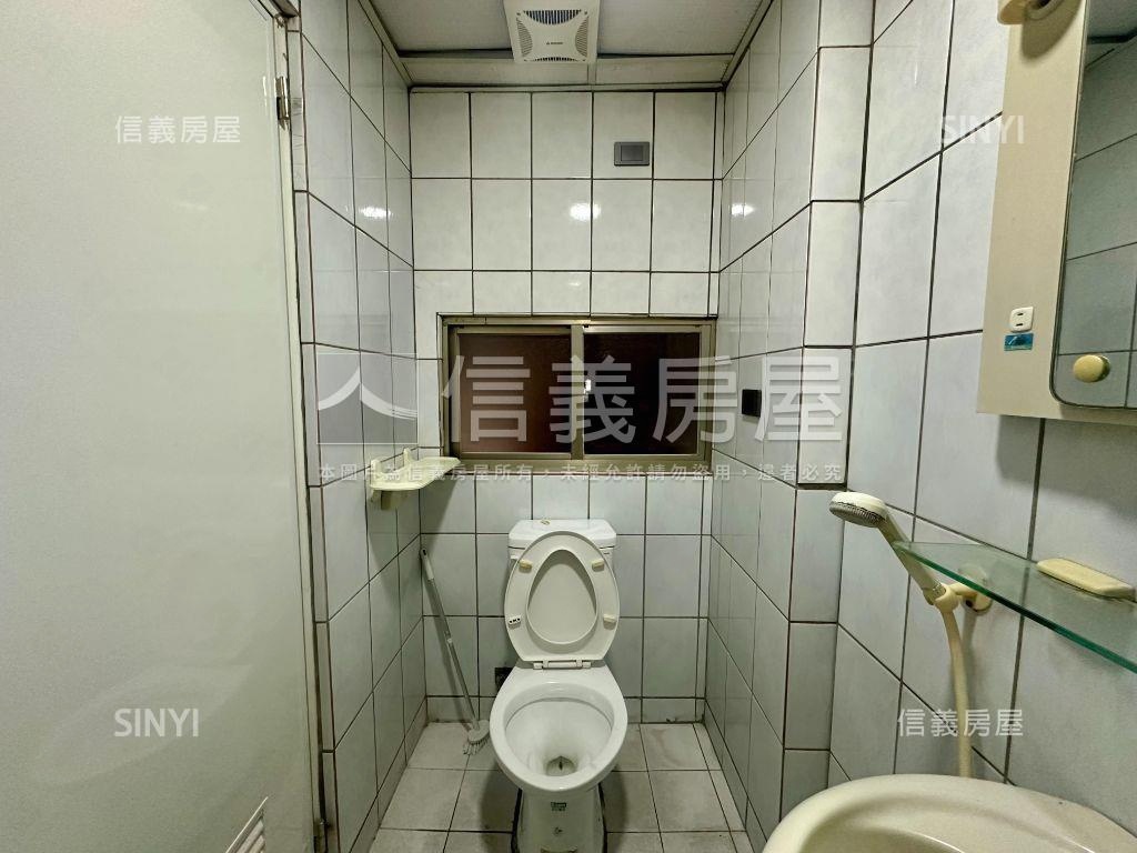 近捷運透店！不用三千萬！房屋室內格局與周邊環境