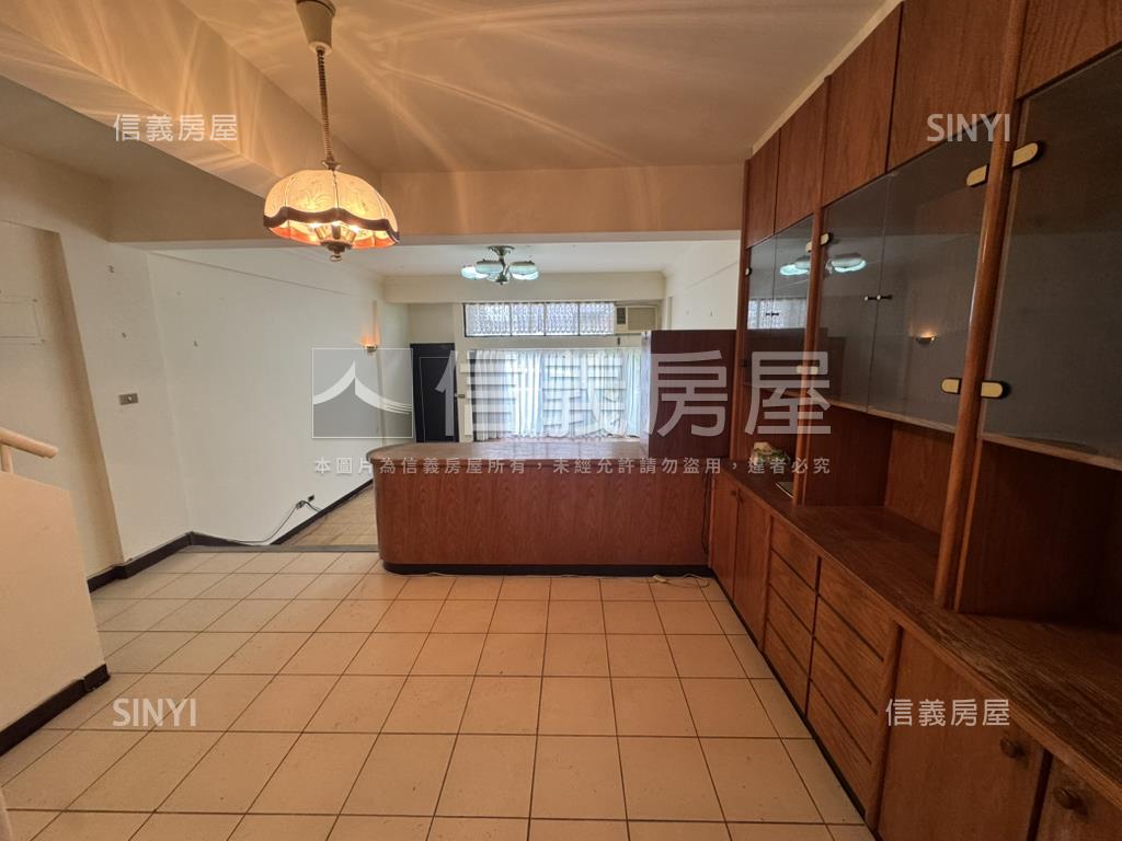 台北小城溫馨美築房屋室內格局與周邊環境