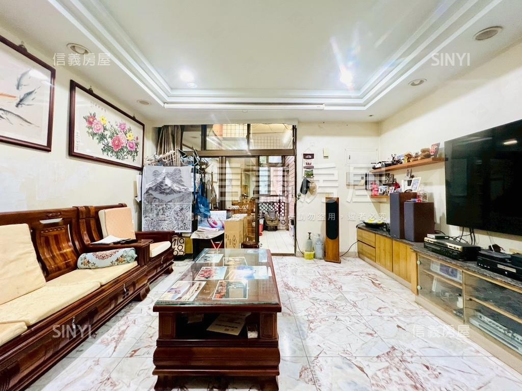 ◆名家林園◆３房坡平車位房屋室內格局與周邊環境