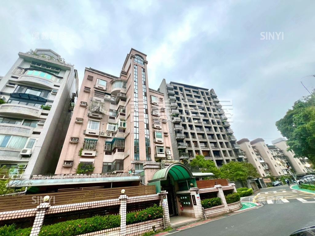 ◆名家林園◆３房坡平車位房屋室內格局與周邊環境