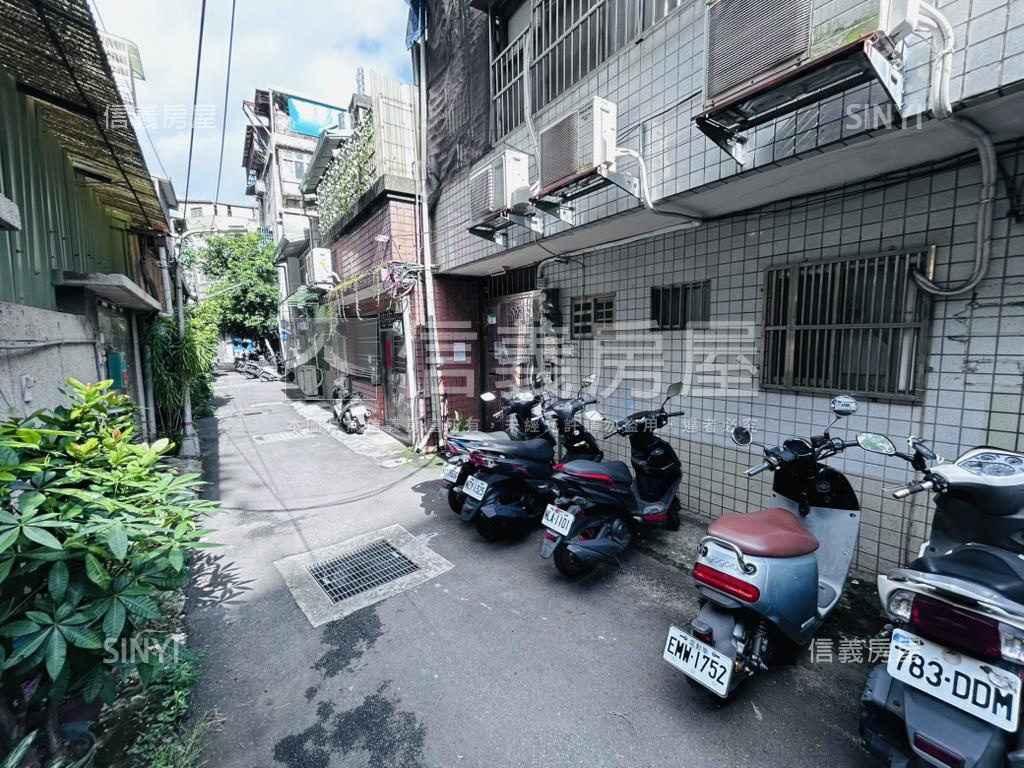 艋舺大道土地大持分房屋室內格局與周邊環境
