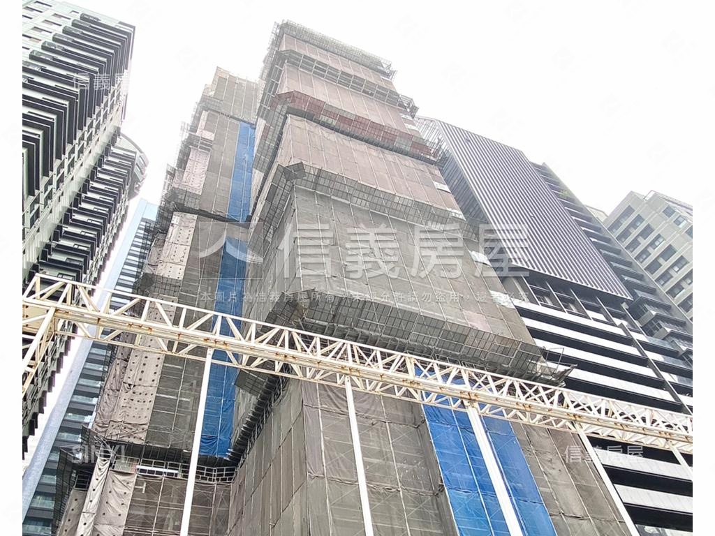 賠售！鉑金愛悅三房平車房屋室內格局與周邊環境