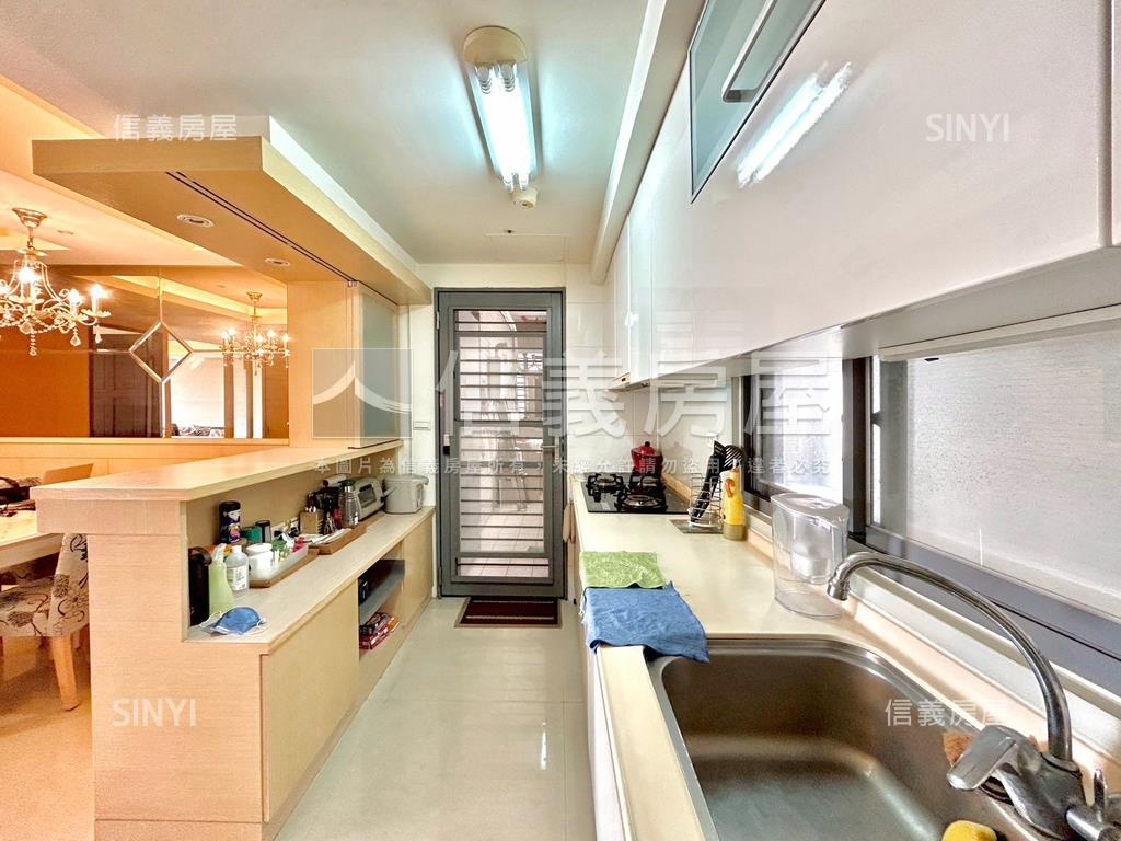 大隱琉璃縣三田園風景宅房屋室內格局與周邊環境