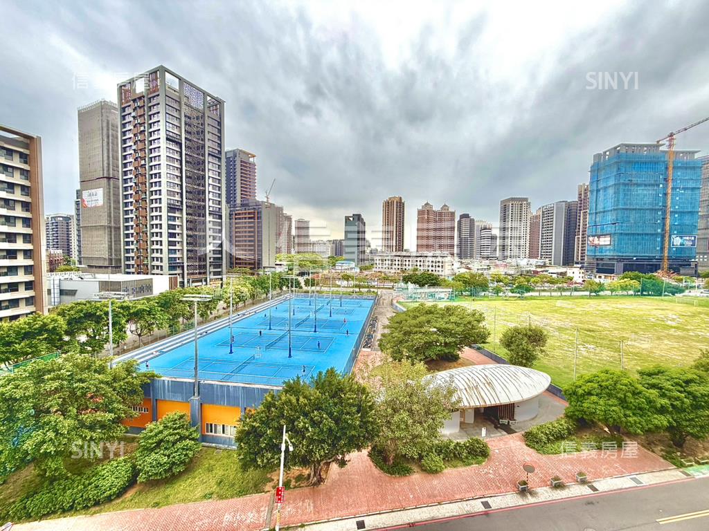 中路公園琚三房面公園房屋室內格局與周邊環境