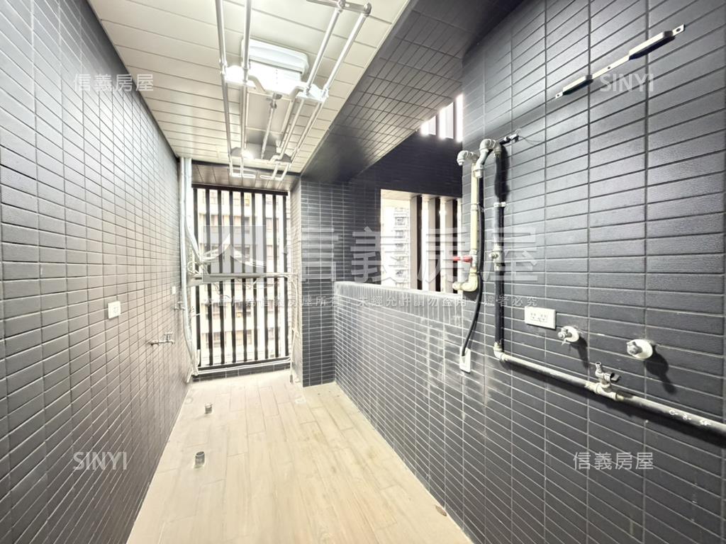 中路公園琚三房面公園房屋室內格局與周邊環境