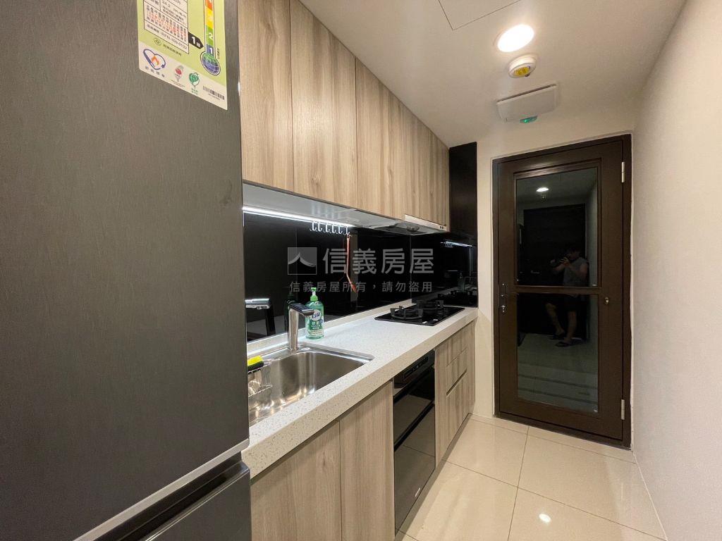 文華天際兩房精美裝潢房屋室內格局與周邊環境