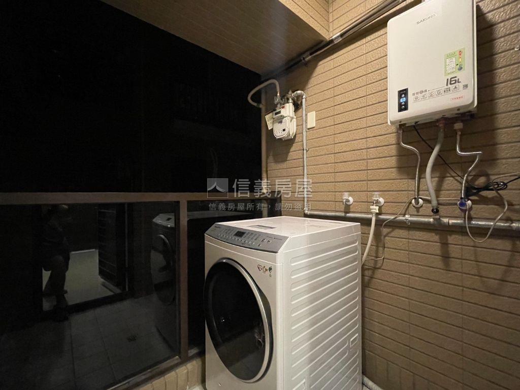 文華天際兩房精美裝潢房屋室內格局與周邊環境