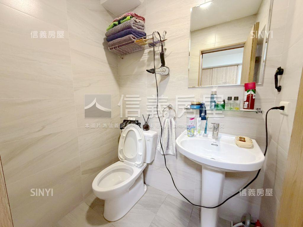 近捷運品味美妝即可入住房屋室內格局與周邊環境