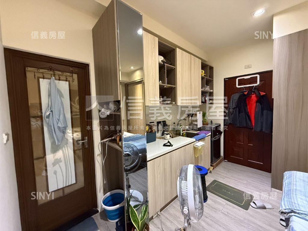 浪漫滿屋♥精裝電梯小資宅房屋室內格局與周邊環境