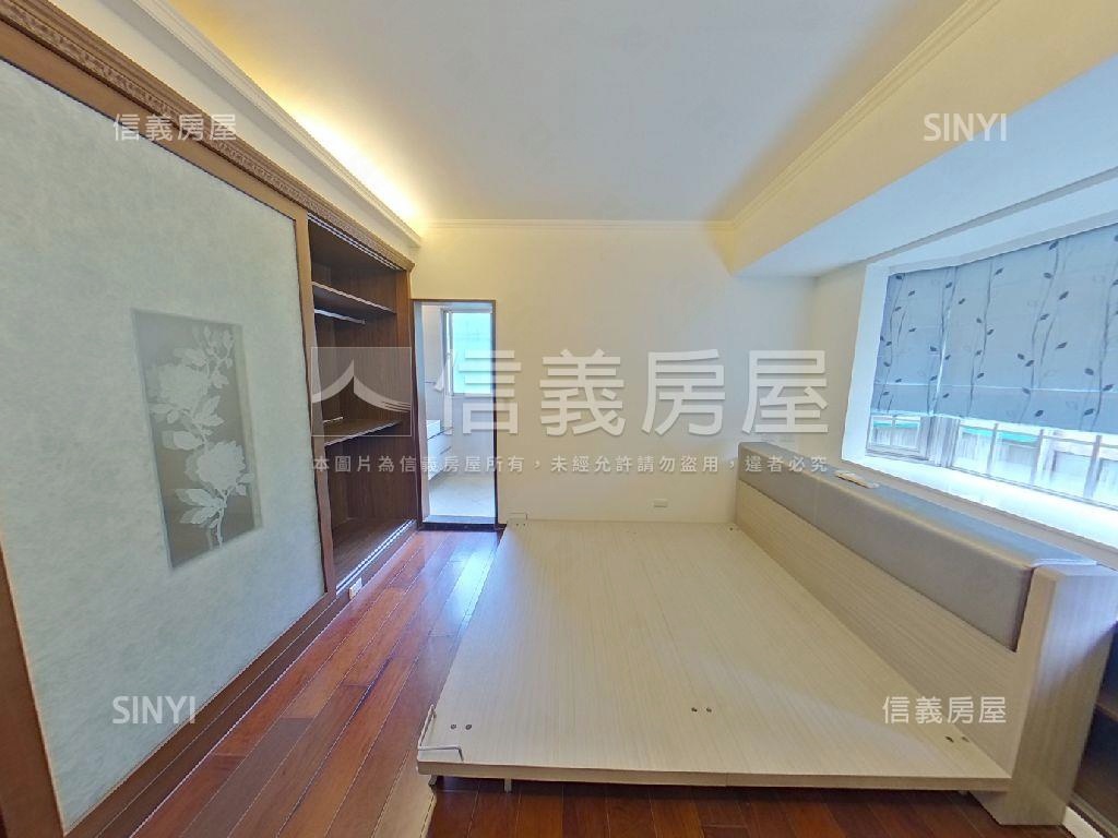 靜巷電梯２房附車位房屋室內格局與周邊環境