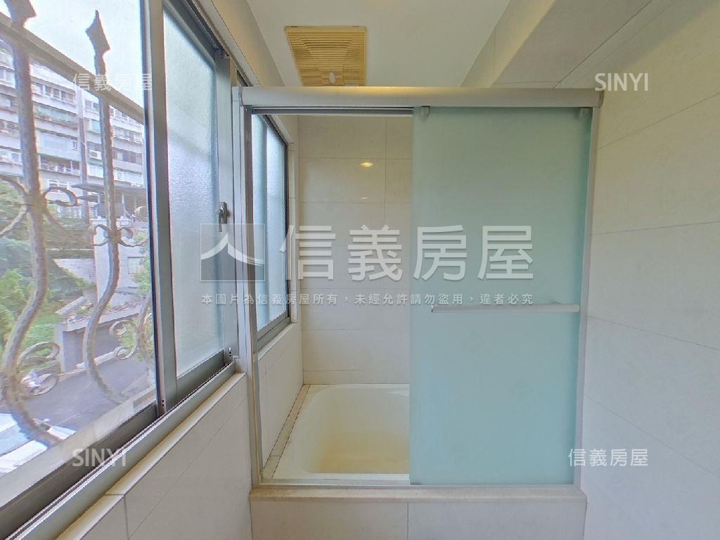 靜巷電梯２房附車位房屋室內格局與周邊環境