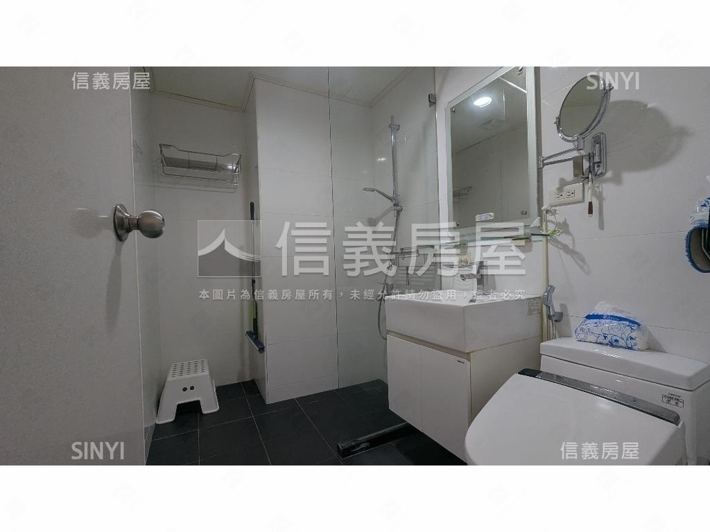 太子建設大四房平車房屋室內格局與周邊環境