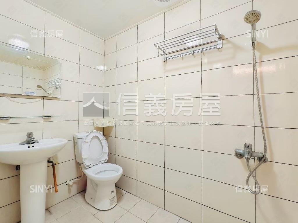 水湳稀有療癒靜謐三房平車房屋室內格局與周邊環境