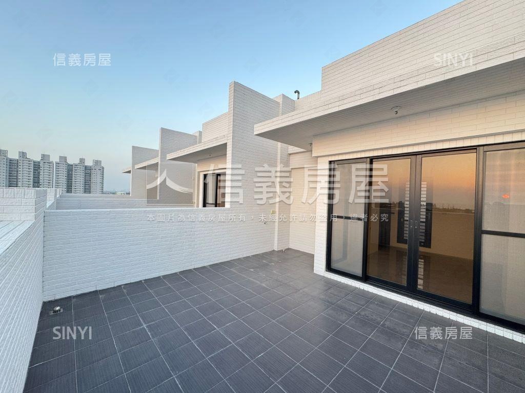 擁抱海景＊興達港電梯車墅房屋室內格局與周邊環境