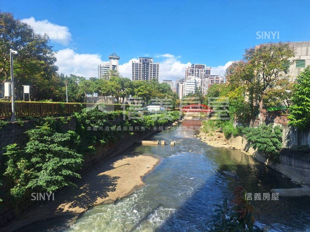 朝陽公園旁小資美套房房屋室內格局與周邊環境