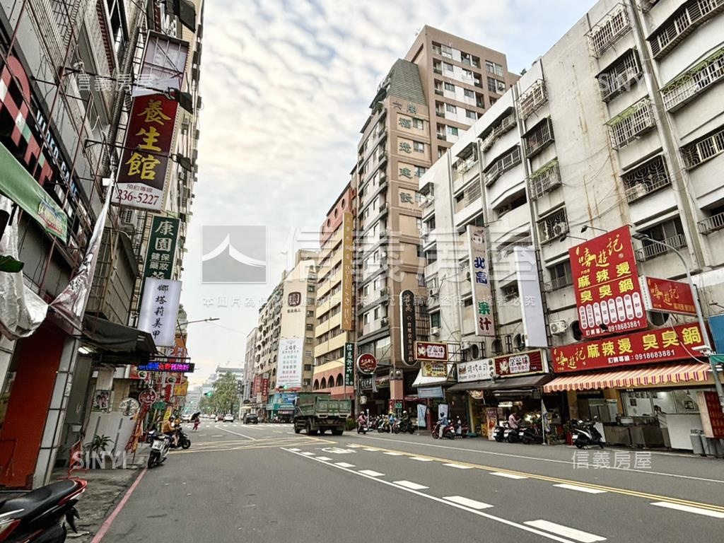 六合正路黃金三角窗房屋室內格局與周邊環境