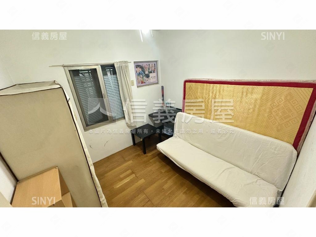 甲天廈精緻社區電梯三房房屋室內格局與周邊環境