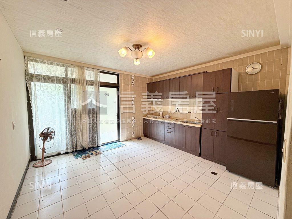 鄉根園獨立土地透天房屋室內格局與周邊環境