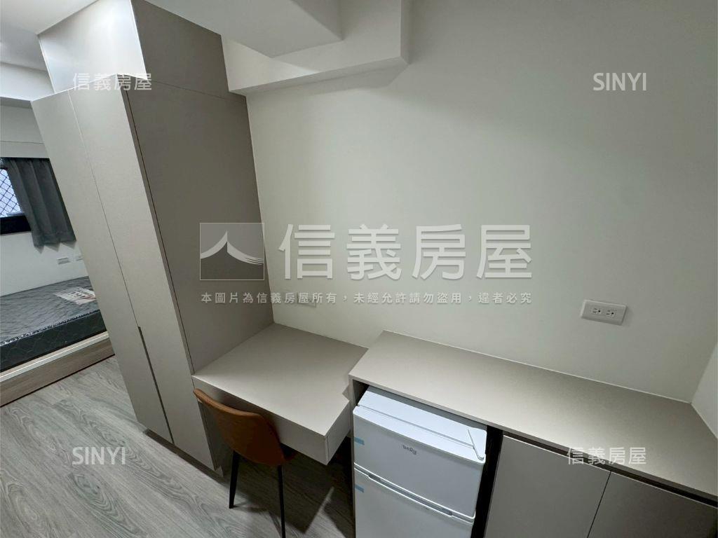 兩大路口正角間視野戶五套房屋室內格局與周邊環境