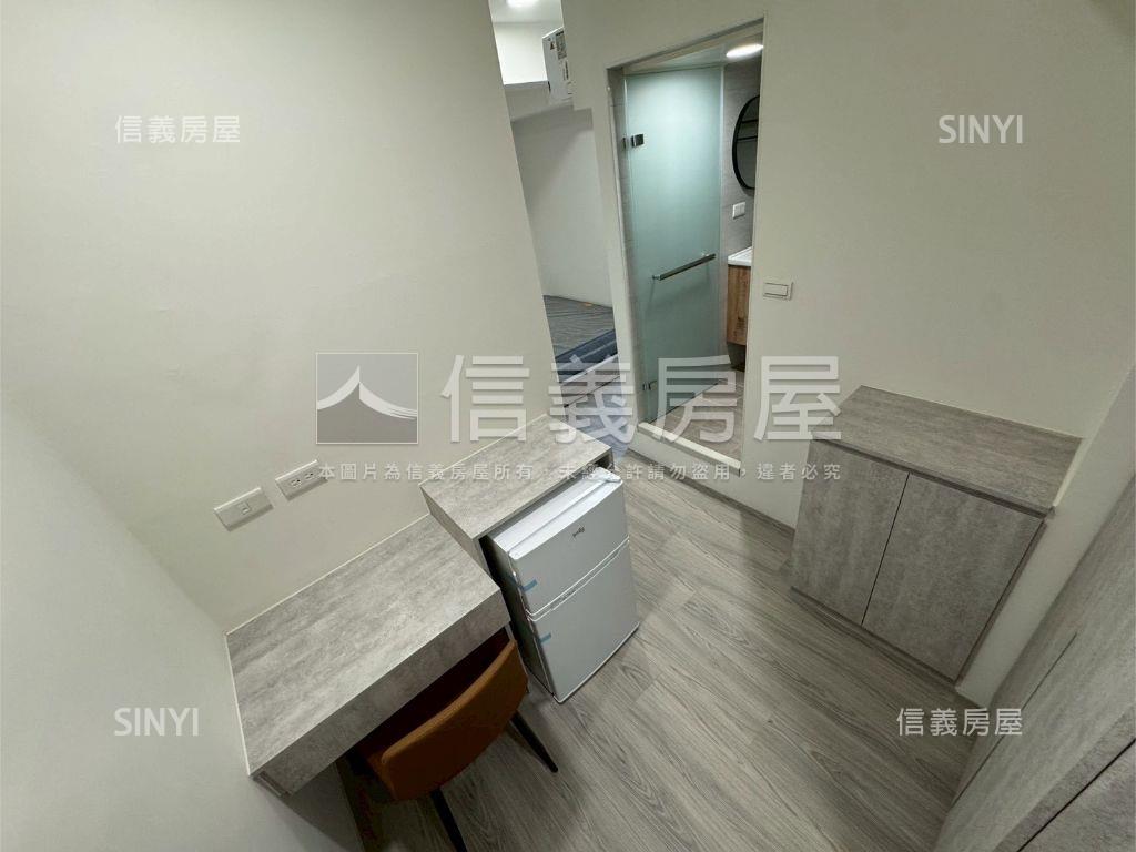 兩大路口正角間視野戶五套房屋室內格局與周邊環境