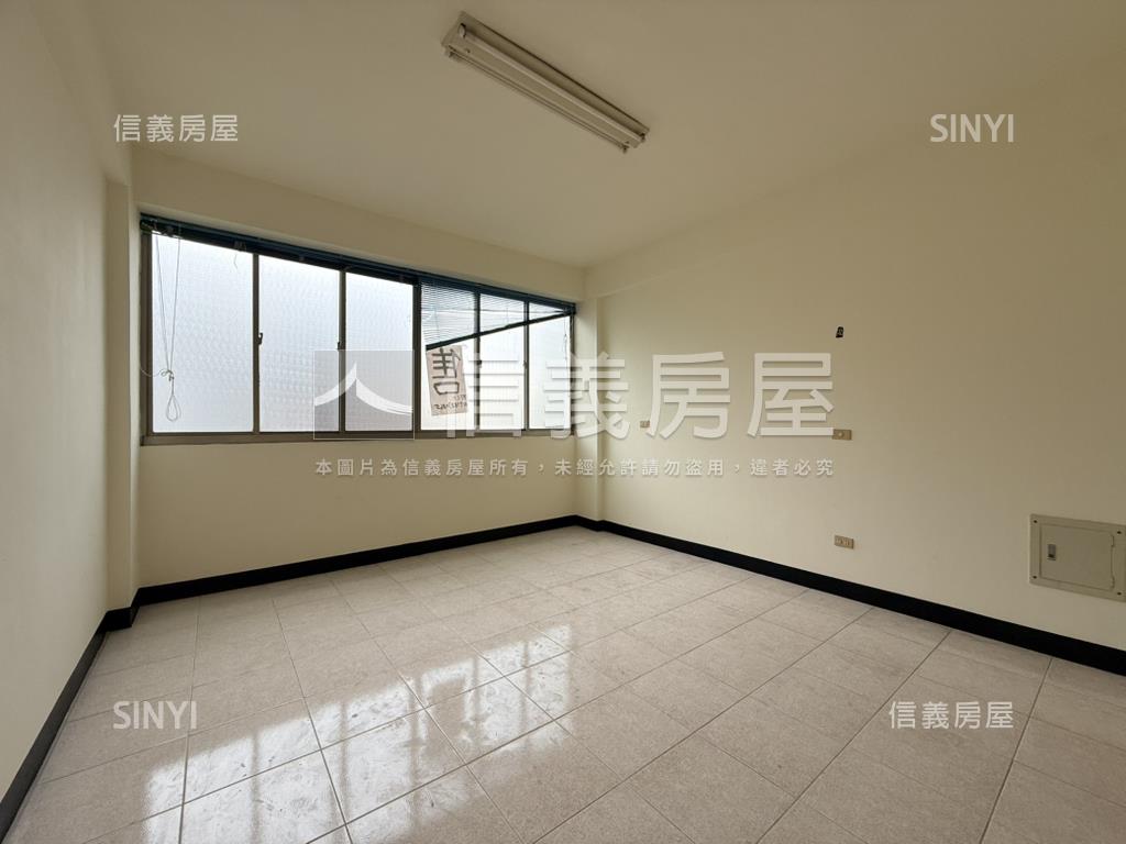 奇美醫院旁熱鬧吃市金店房屋室內格局與周邊環境