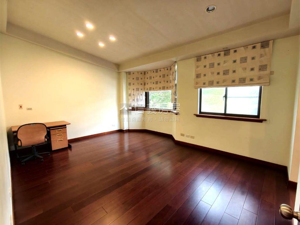 比佛利社區型百坪獨棟別墅房屋室內格局與周邊環境