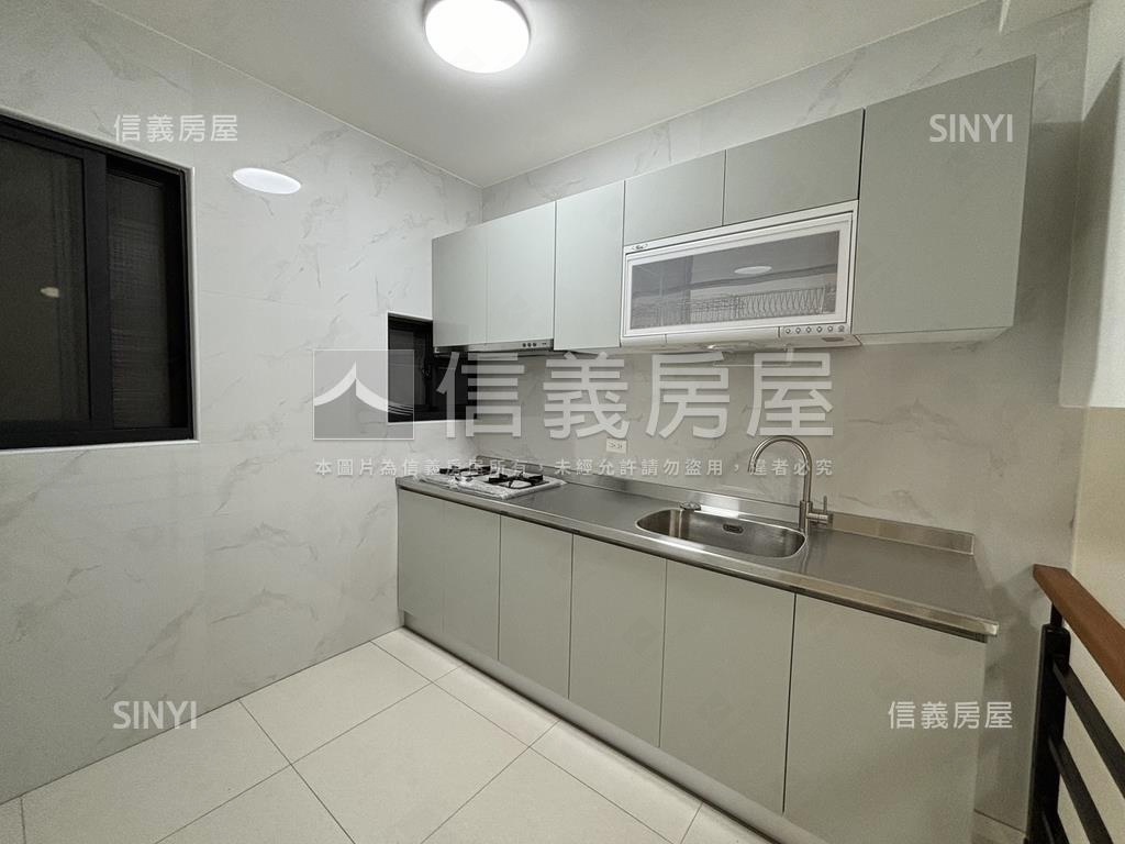 近捷運旁整新透天房屋室內格局與周邊環境