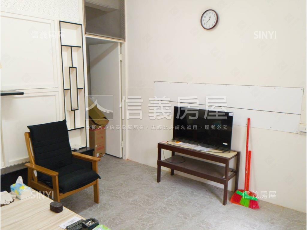 近大龍國小．哈密庭園一樓房屋室內格局與周邊環境