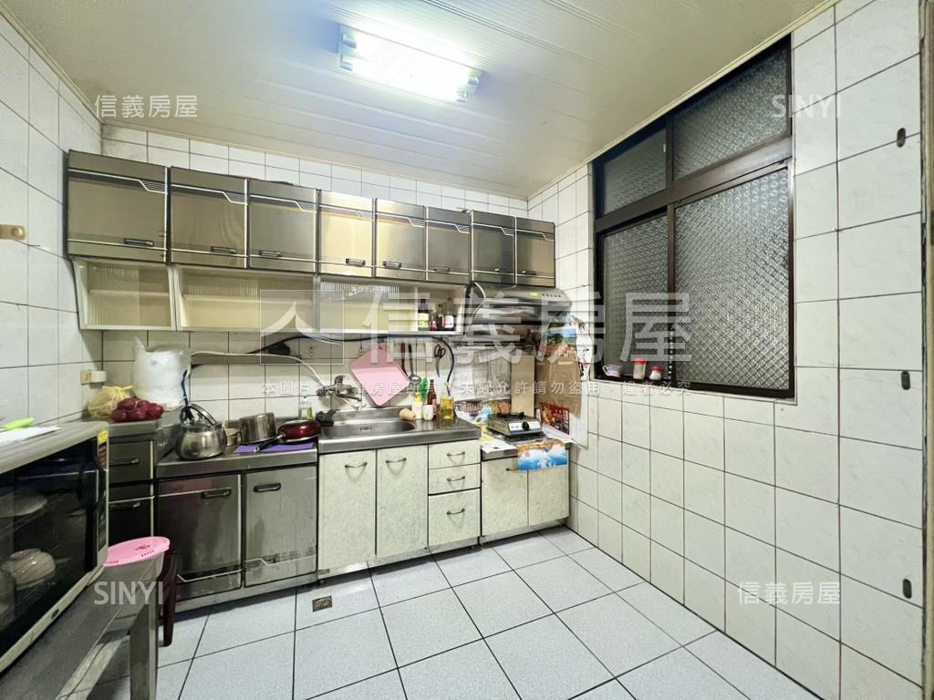 八德區公所★邊間祥和別墅房屋室內格局與周邊環境