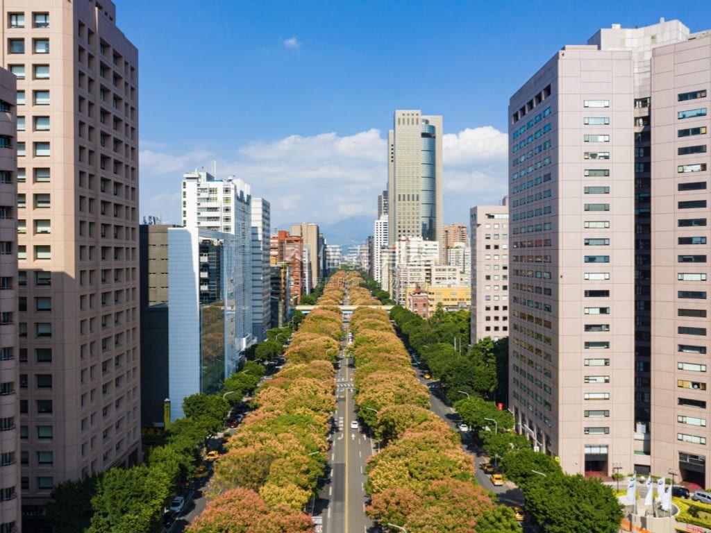 新台銀龍門金華捷運雙坡平房屋室內格局與周邊環境