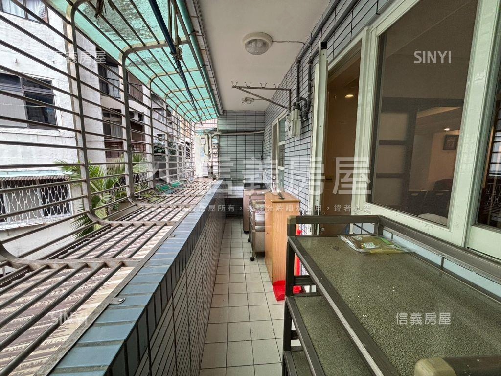 木柵獨棟電梯大三房車位房屋室內格局與周邊環境