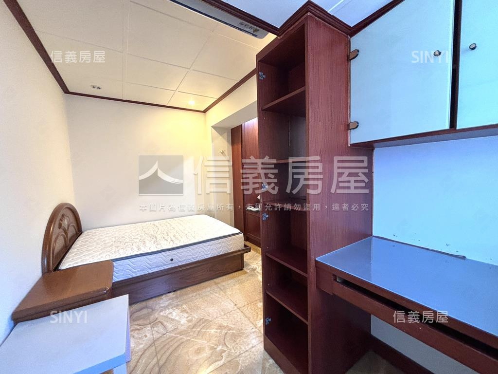 士東靓美電梯房屋室內格局與周邊環境