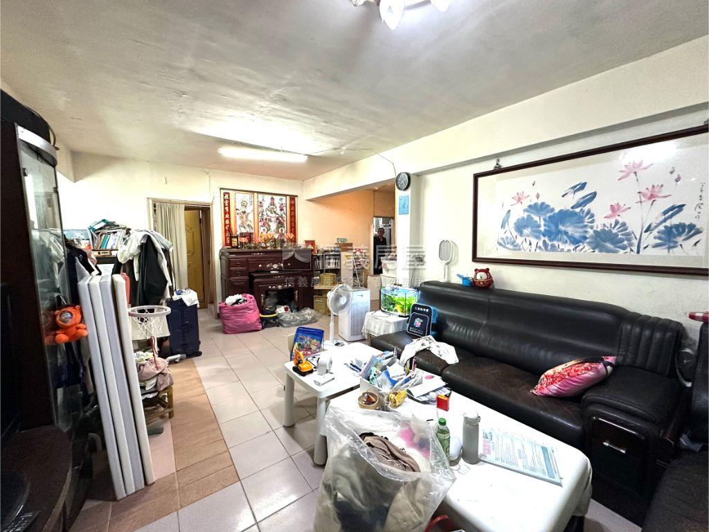 久康街一樓大空間房屋室內格局與周邊環境
