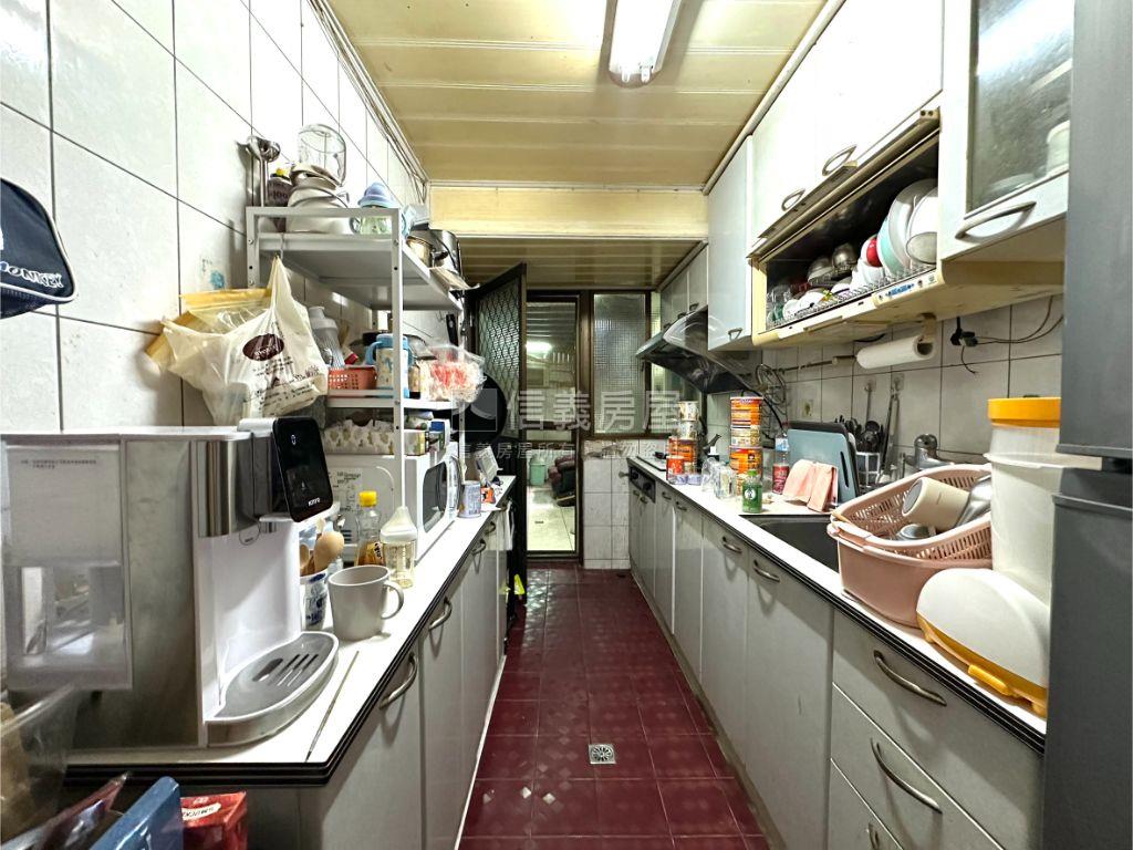 久康街一樓大空間房屋室內格局與周邊環境