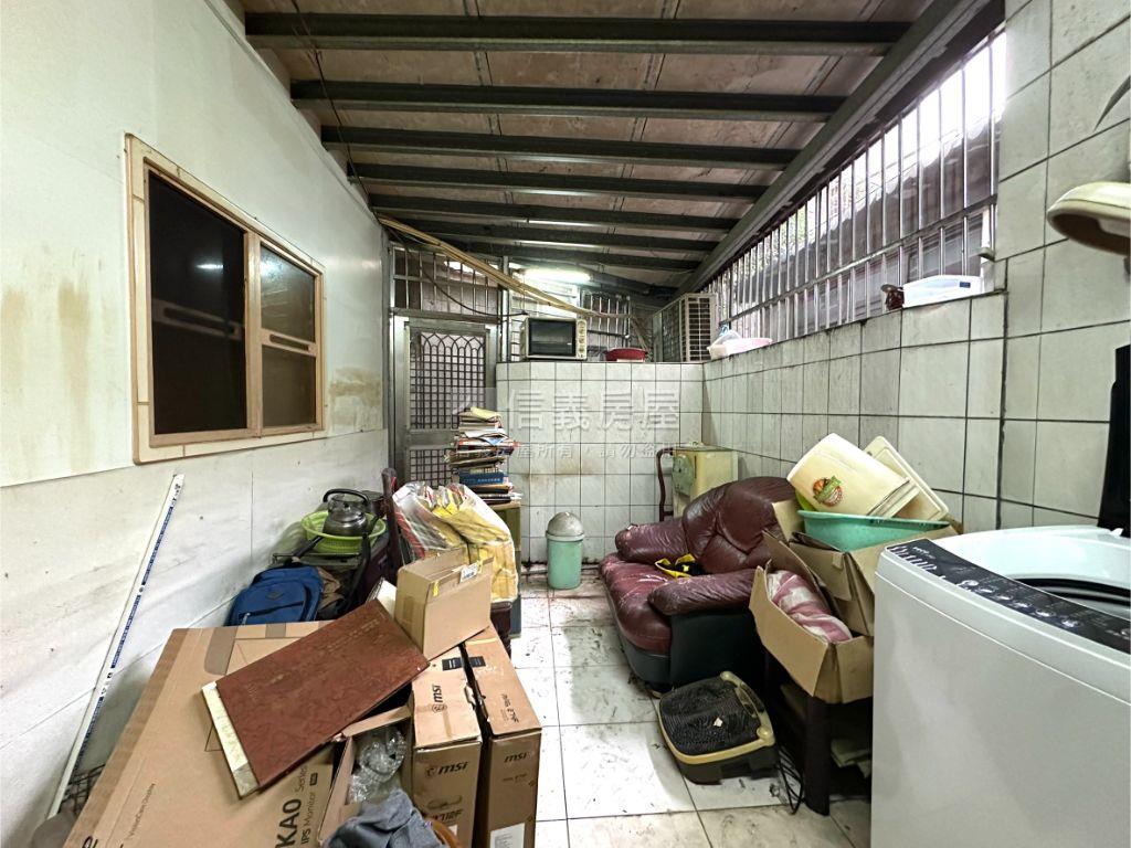 久康街一樓大空間房屋室內格局與周邊環境