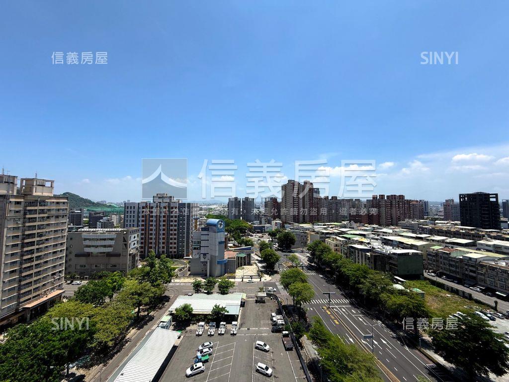 近高鐵稀有採光三房平車房屋室內格局與周邊環境