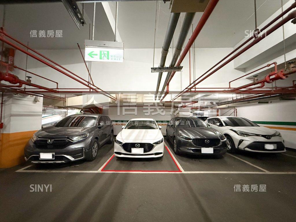 近高鐵稀有採光三房平車房屋室內格局與周邊環境