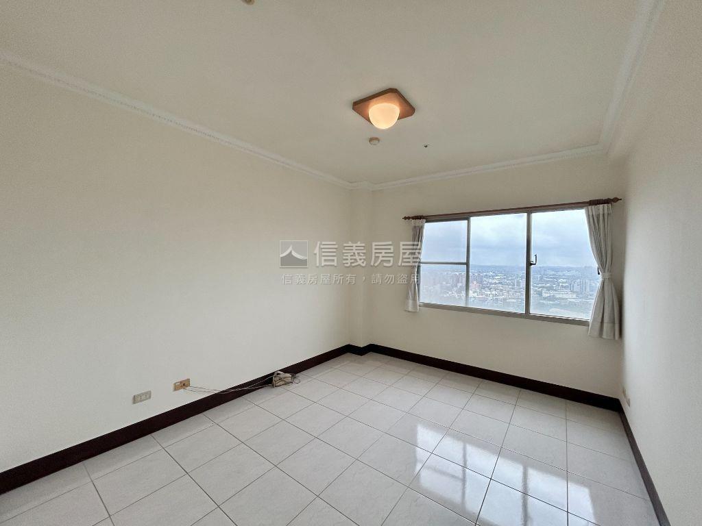 梅竹山莊視野大戶房屋室內格局與周邊環境