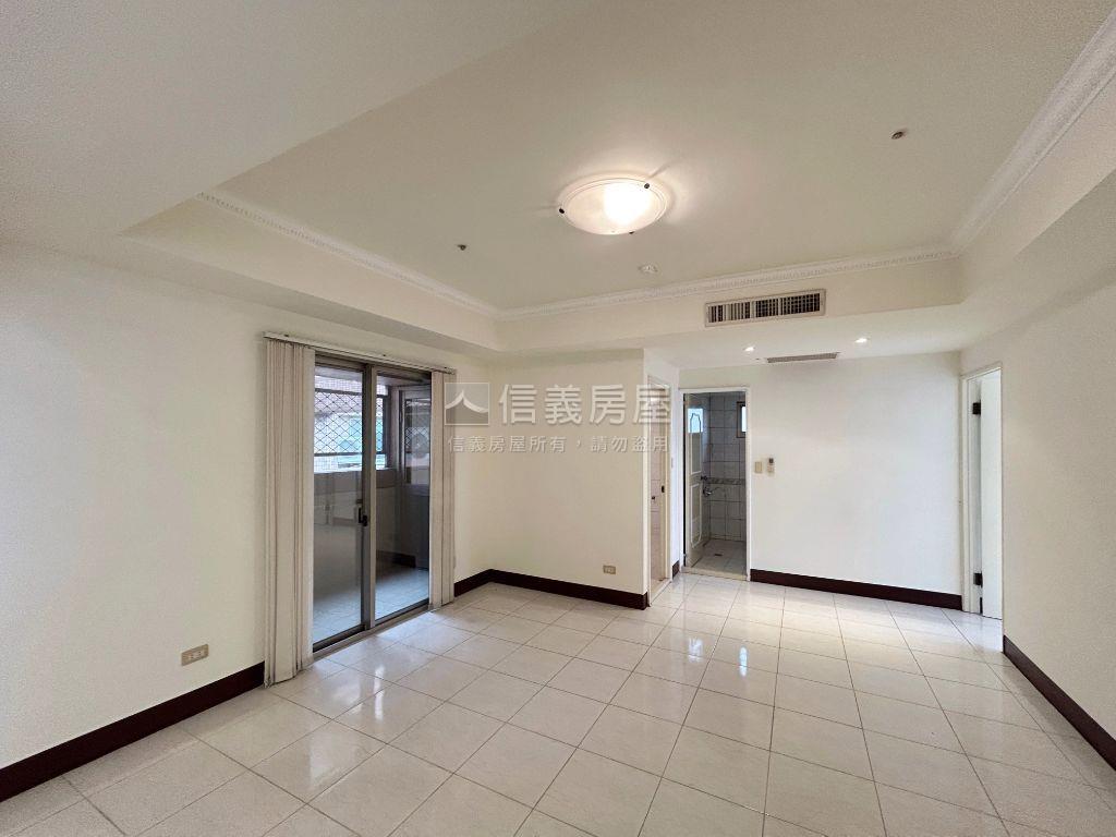 梅竹山莊視野大戶房屋室內格局與周邊環境