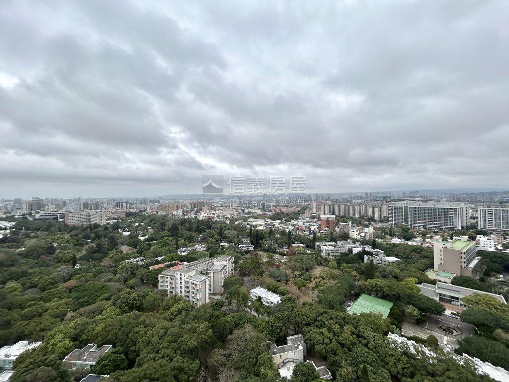 梅竹山莊視野大戶房屋室內格局與周邊環境