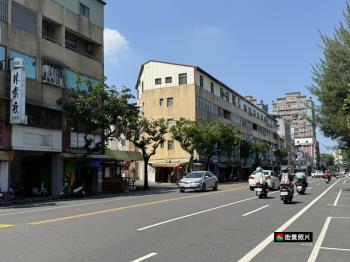 東寧成大商圈金店住