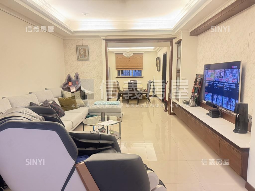 忠承新都四房車位房屋室內格局與周邊環境