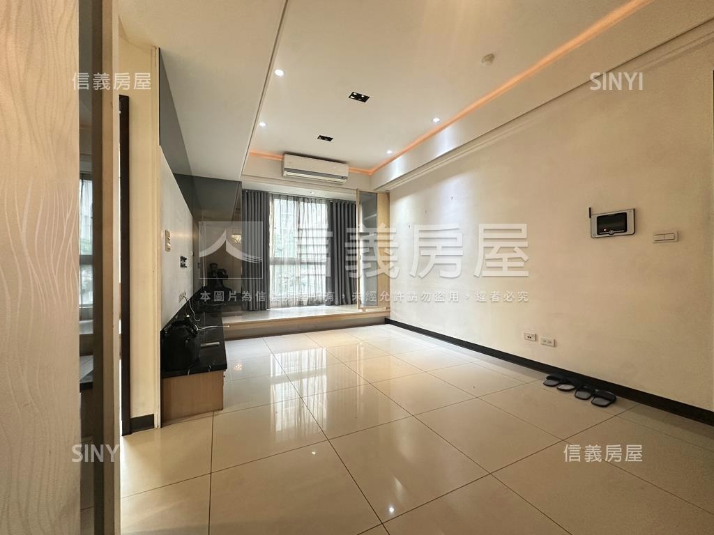 綠意柏悅兩房平面車位房屋室內格局與周邊環境