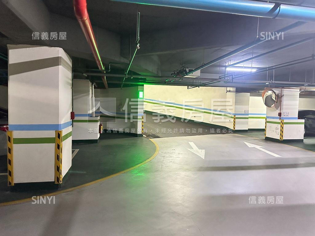 綠意柏悅兩房平面車位房屋室內格局與周邊環境