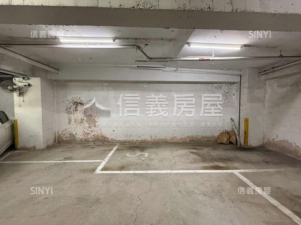 靜園●仁愛高樓三房車位房屋室內格局與周邊環境