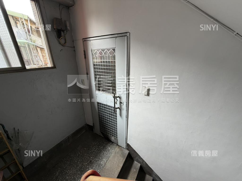 江翠捷運公園便宜超值公寓房屋室內格局與周邊環境