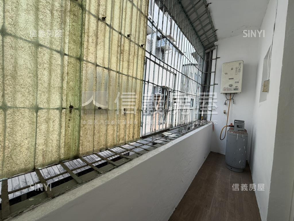 江翠捷運公園便宜超值公寓房屋室內格局與周邊環境